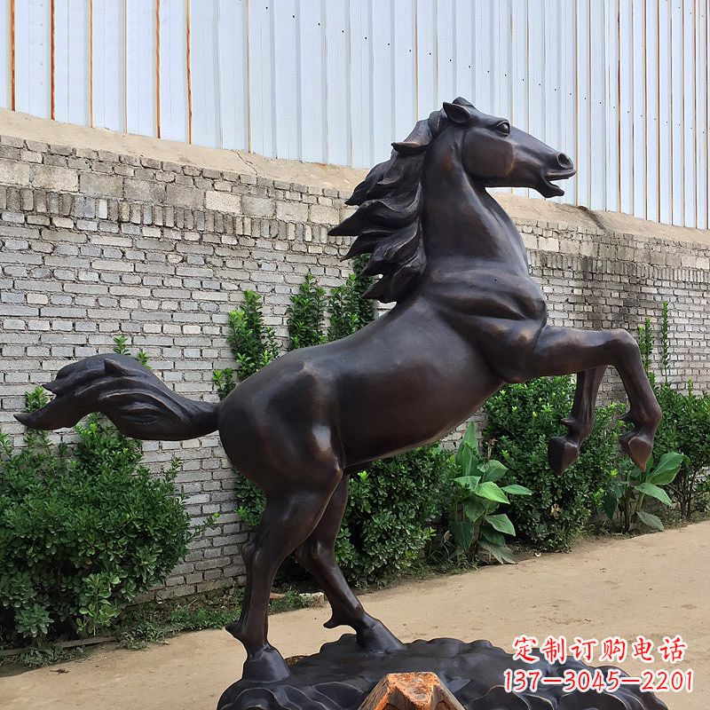 东莞铸铜马儿雕塑