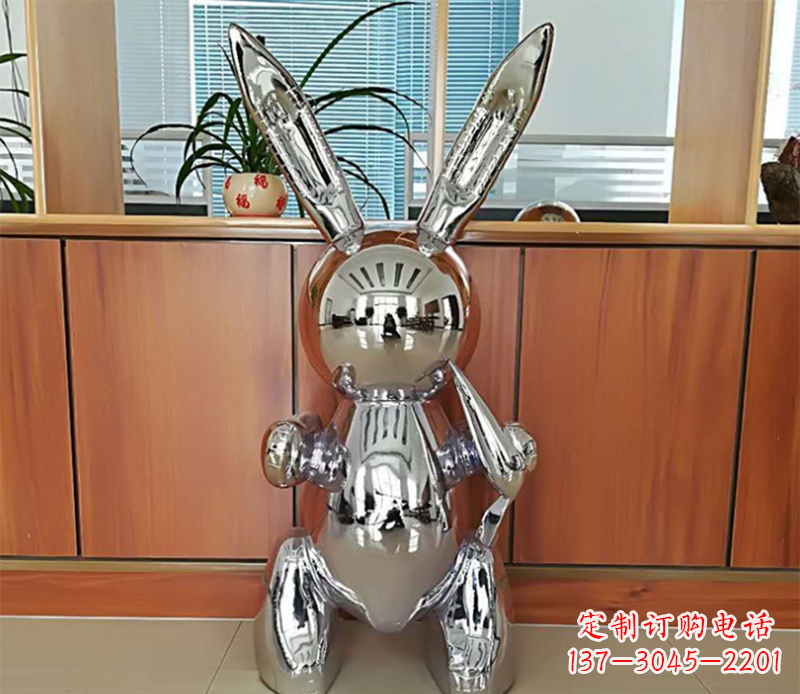 东莞兔子雕塑摆件